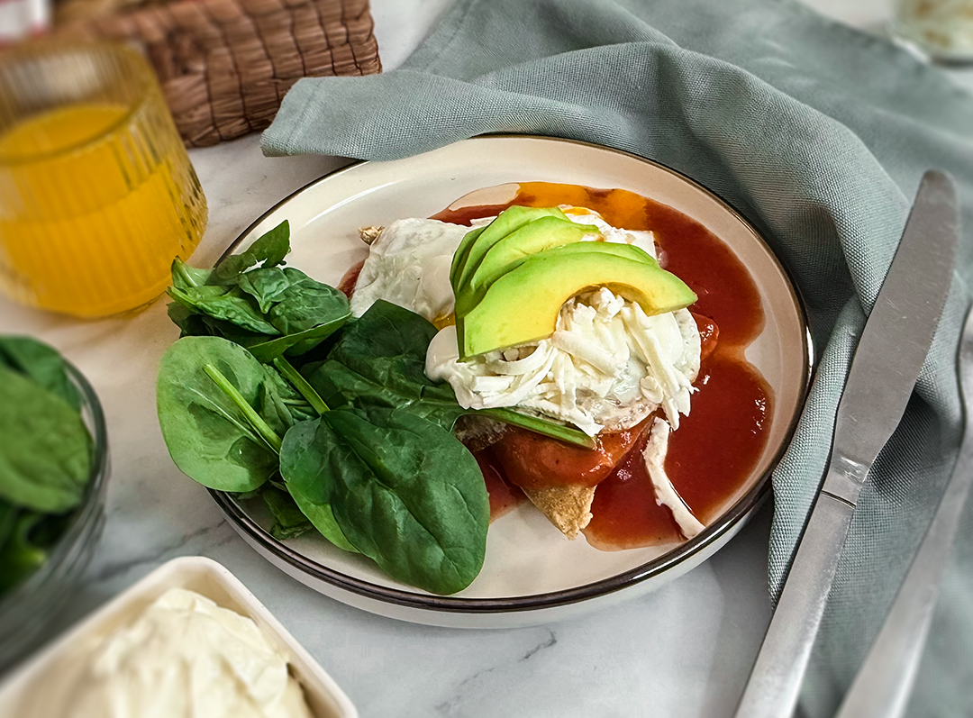TETELAS DE FRIJOL CON TOMATES MOLIDOS CON CHILE HABANERO DEL FUERTE®